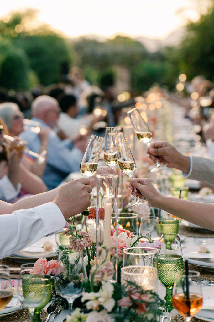 Luxury wedding reception at a Spanish finca in Mallorca – destination wedding photography in Spain