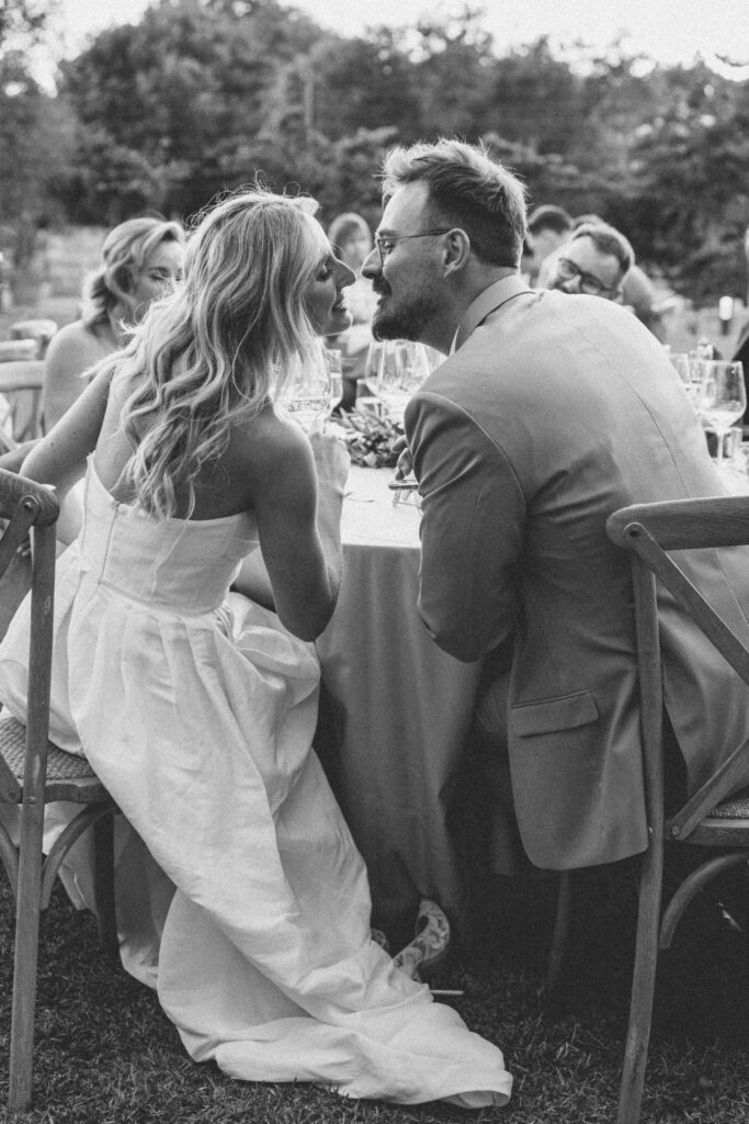 Elegant destination wedding in Mallorca in a historic finca venue – captured by a local wedding photographer in Mallorca